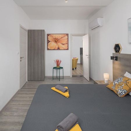 Valla Studio Apartments Fažana Esterno foto