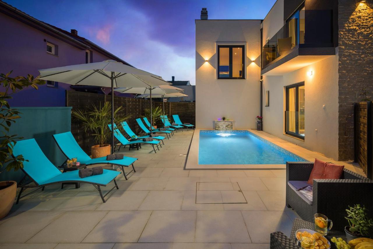 Valla Studio Apartments Fažana Esterno foto
