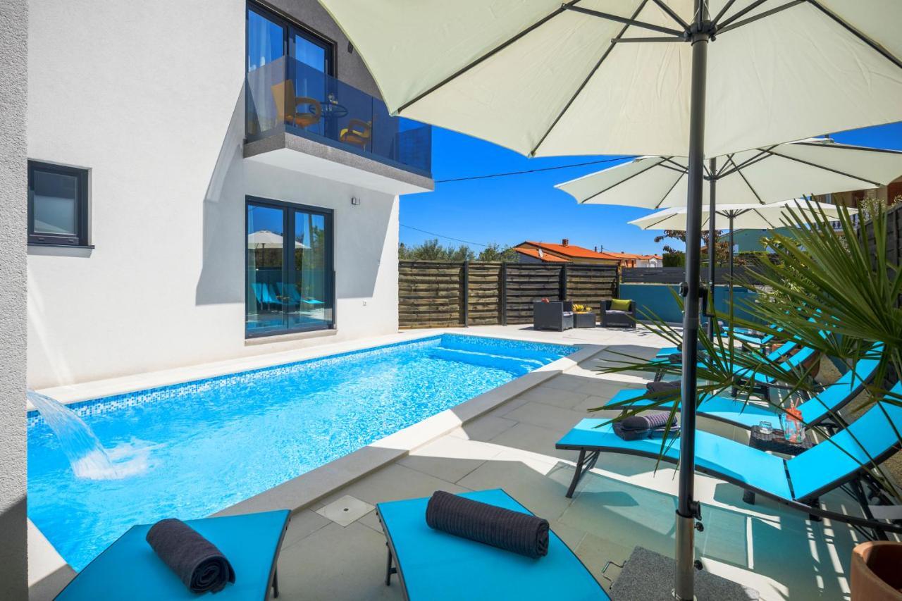 Valla Studio Apartments Fažana Esterno foto