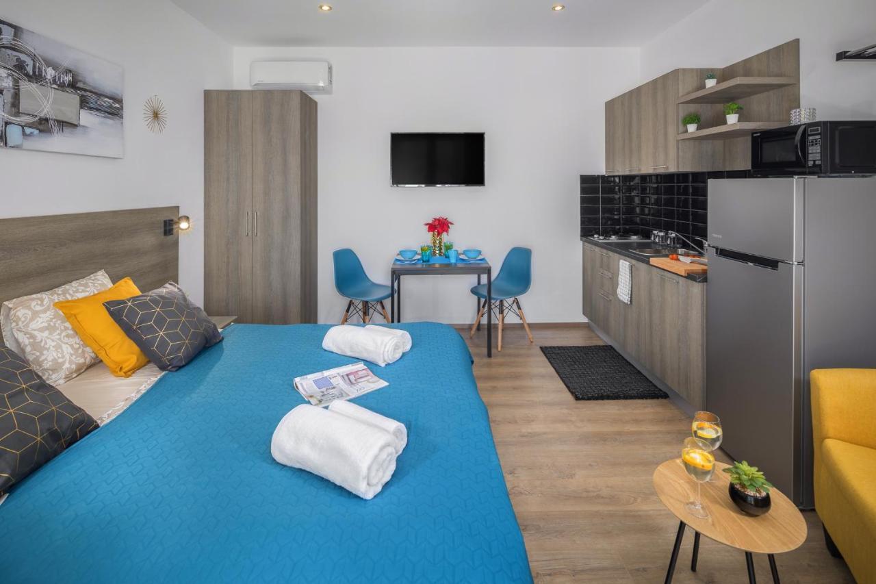 Valla Studio Apartments Fažana Esterno foto