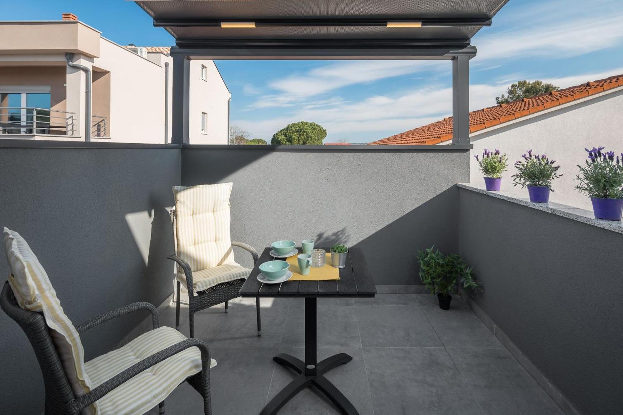 Valla Studio Apartments Fažana Esterno foto