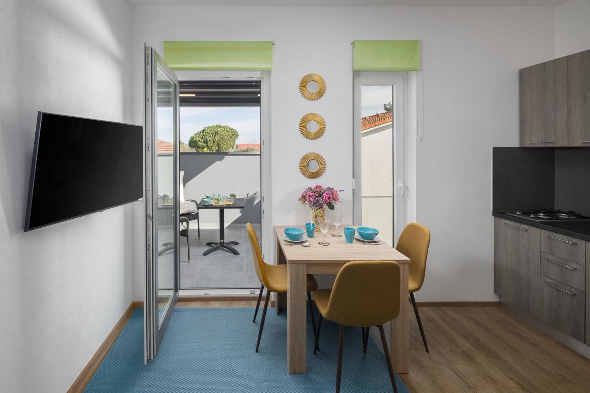 Valla Studio Apartments Fažana Esterno foto